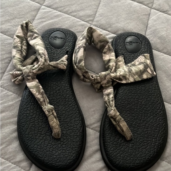 Sanuk Yoga Camo Slings Women’s 6 - Picture 1 of 6
